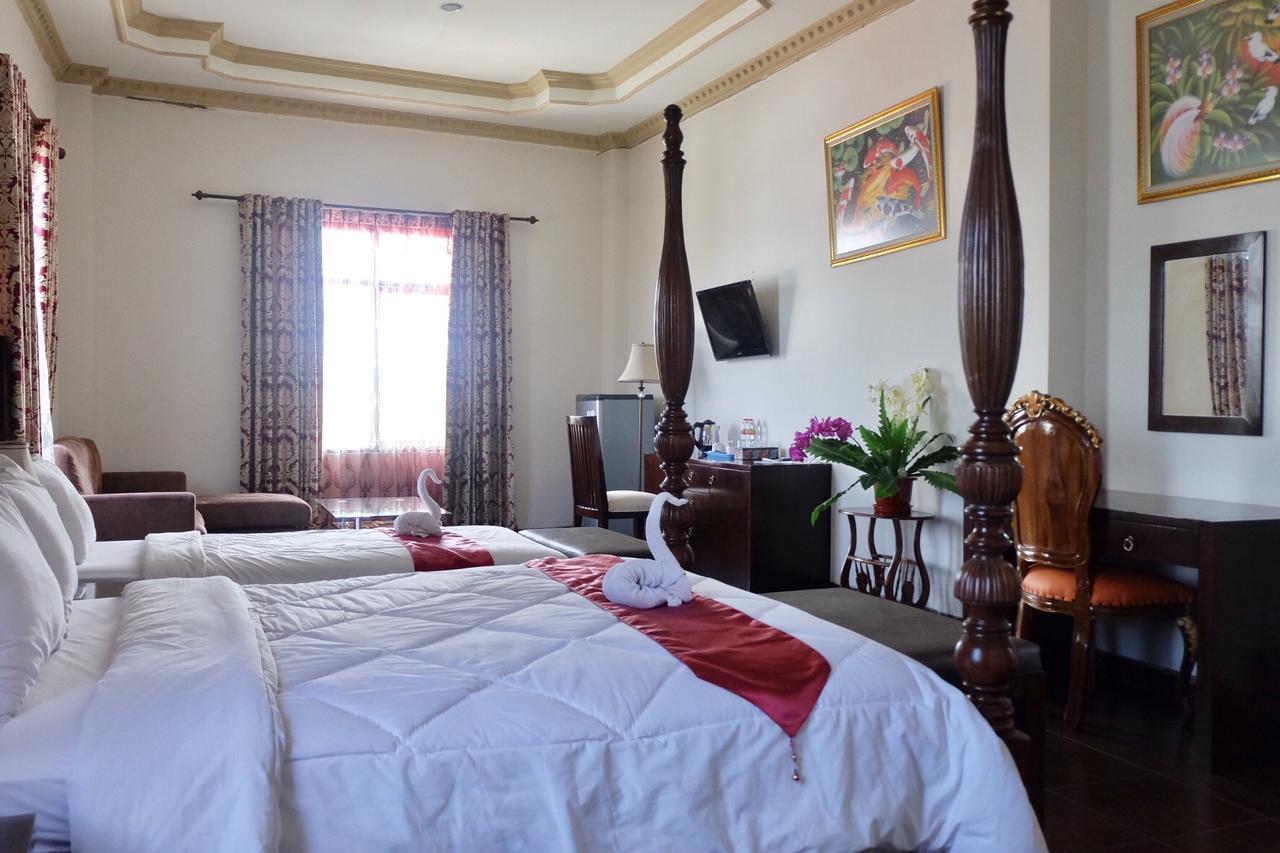 Syafira Hotel Langgur Екстер'єр фото